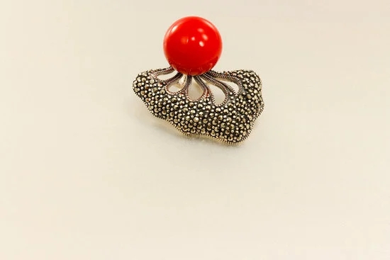 A Jaron Fine Jewelry 1 Exquisite craftsmanship and elegance showcased in A Jaron Fine Jewelry's stunning collection