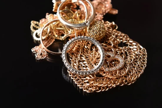 How Do You Clean Fine Jewelry 1 Step-by-step guide on how to effectively clean fine jewelry at home