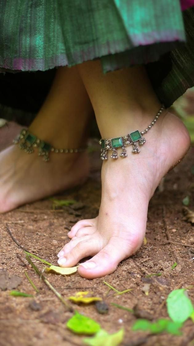 How to Clean Diamond and Gold Jewelry 1 Simplifying the process: Step-by-step guide on how to clean diamond and gold jewelry effectively