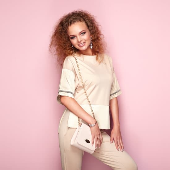 How Many Diamonds Mined Can Be Made Into Jewelry 1 Sizable diamond yield suitable for stunning jewelry pieces, mined and ready for transformation