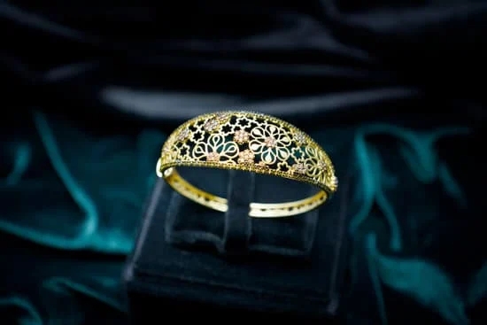 How Are Diamonds Used Other Than Jewelry 1 Alternate Uses of Diamonds include Industrial Cutting Tools, Electronics, and Medical Imaging Equipment