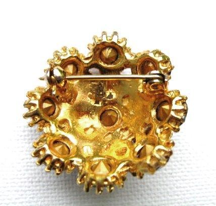 How to Sale Diamond Jewelry 1 Step-by-step guide on how to effectively sell diamond jewelry: expert tips included!