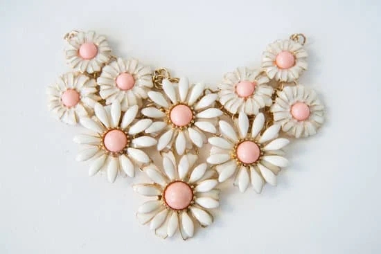 What Does a Diamond Symbol Mean on Jewelry 9 A diamond symbol on jewelry signifies elegance and sophistication