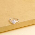 How to Stop Fashion Jewelry From Tarnishing Simple steps to prevent fashion jewelry from tarnishing - a comprehensive guide