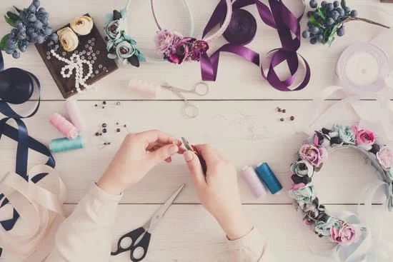 Step-by-step guide on how to clean stone on Kendra Scott fashion jewelry for a polished look