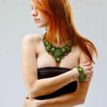 How to Clean Jewelry Gold and Diamonds Straightforward guide: How to effectively clean and maintain your gold and diamond jewelry