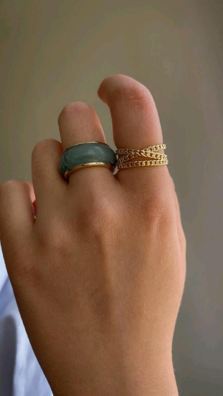 How to Make Your Own Jewelry Wire Jig Diy Tutorial 3 Educational step-by-step guide on creating a DIY wire jig for making custom jewelry at home