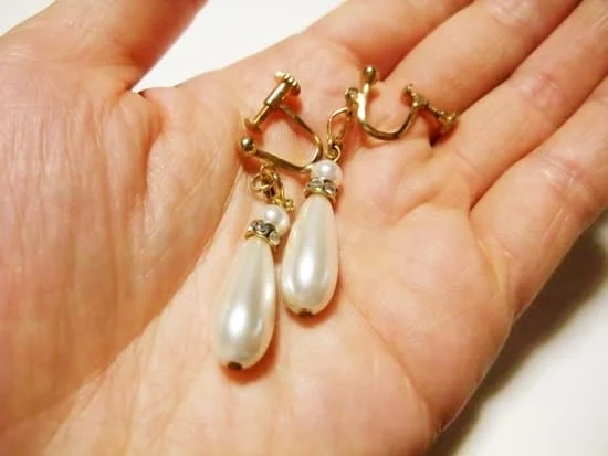 Authenticity guaranteed: IS PORI JEWELRY REAL GOLD - Handcrafted 14K gold pieces with genuine certification