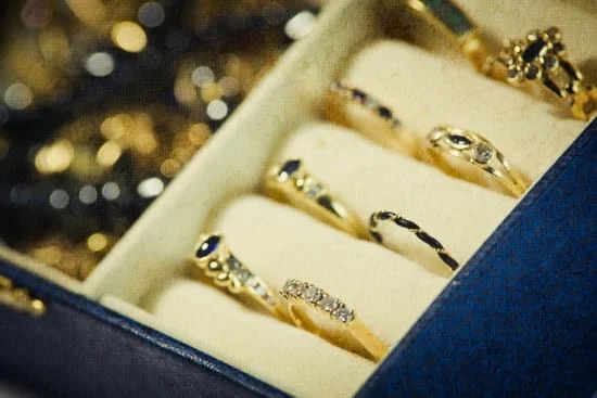 Example: Understanding the Retail Markup on Fine Jewelry is Essential for Buyers