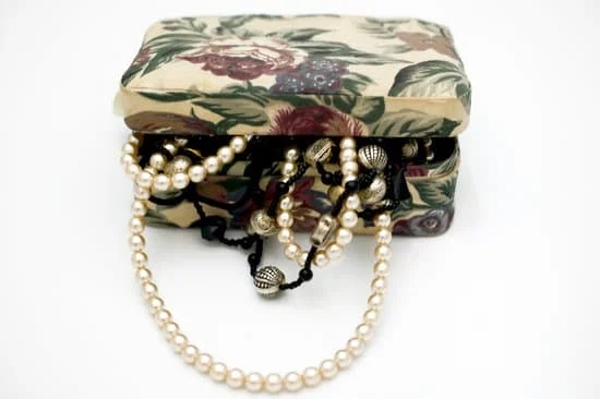 Check in-store availability for fine jewelry at Walmart locations near you