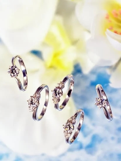 Authentic american showcase jewelry: genuine 24k gold craftsmanship