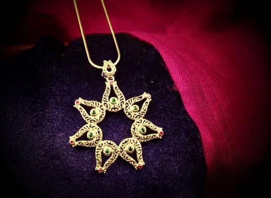 Where Sell Fine Jewelry Me 5 Where to Sell Fine Jewelry Near Me: Expert Appraisals and Top Prices for Your Valuables