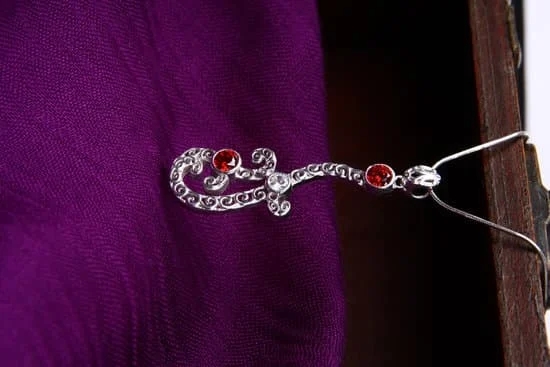 Where to Buy Fine Jewelry in Myrtle Beach 1 Find fine jewelry in Myrtle Beach at top boutiques and luxury retailers