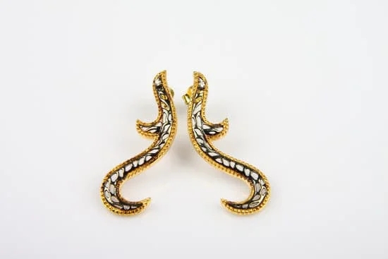 Who Sales Lindenworld Fine Jewelry in Tullahoma Tn 1 Authorized retailer of Lindenworld Fine Jewelry in Tullahoma, TN