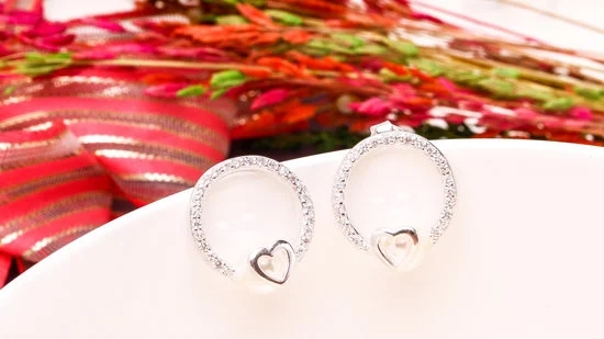 Shiny, tarnish-resistant gold-filled jewelry for lasting beauty and durability