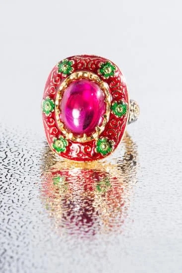 What Is the Annual Sale for Fine Jewelry Worldwide 1 Annual Worldwide Fine Jewelry Sale: Lavish options at discounted prices await enthusiasts. Don't miss it