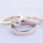 How to Clean Gold Jewelry With Vinegar and Baking Soda Step-by-step guide on how to clean gold jewelry with vinegar and baking soda at home