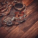 How Sell Fine Jewelry Commission Maximize profits: Learn how to sell fine jewelry on commission effectively