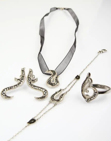 Handmade Jewelry and Gifts 1 Unique Handmade Jewelry and Gifts - Perfect for Every Occasion