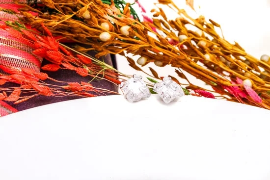 Handmade Jewelry Tenerife 1 Exquisite HANDMADE JEWELRY TENERIFE: Unique, artisan-crafted designs inspired by the beauty of the Canary Islands