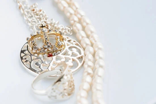 Facebook Handmade Jewelry 1 Exquisite handmade jewelry inspired by the beauty of Facebook, perfect for any fashionable and elegant accessory