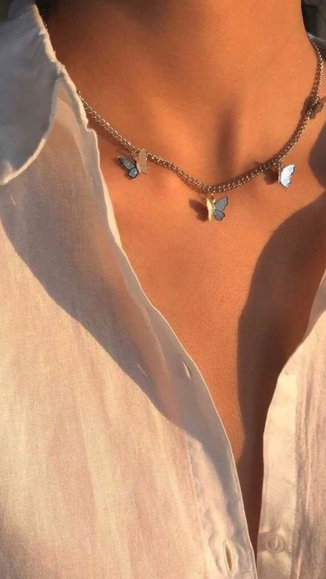 Dainty Handmade Jewelry 1 Dainty Handmade Jewelry: Delicate bracelets, earrings, and necklaces perfect for a subtle touch of elegance