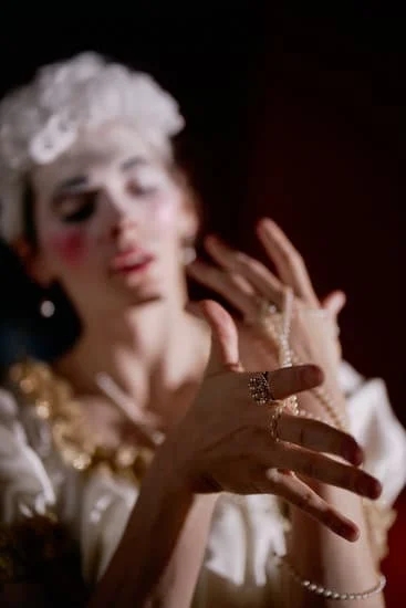 How to Sell Handmade Jewelry on Craigslist 1 Selling Handmade Jewelry on Craigslist: Step-by-Step Guide