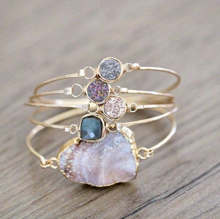 Handmade Jewelry in St Croix 5 Exquisite Handmade Jewelry from St. Croix: Unique, Artisan-Crafted Pieces