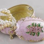 How to Mail Paper Bead Jewelry Step-by-step guide for safely shipping handmade accessories