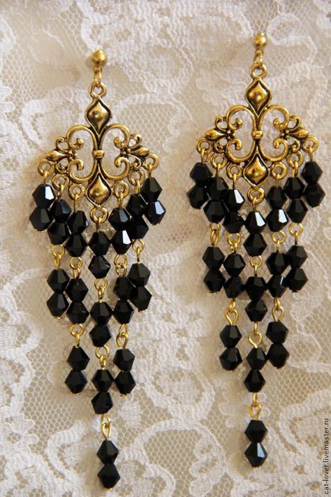 Pyrite-coated beads, suitable for jewelry store display, meet safety standards