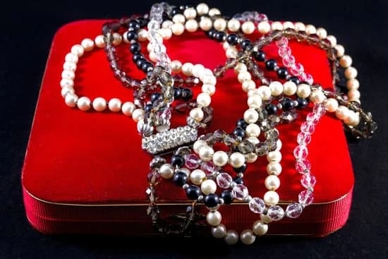 Macrame With Beads Jewelry 1 Stylish macrame with beads jewelry showcasing intricate designs, perfect for boho chic fashion trends