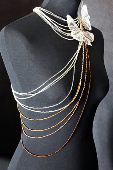 Jadeite Green Beads Jewelry 1 Exquisite jadeite green beads jewelry for a touch of elegance