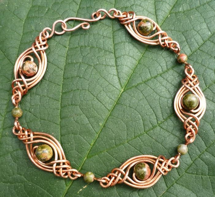 Exquisite handcrafted artificial beaded jewelry pieces perfect for any occasion