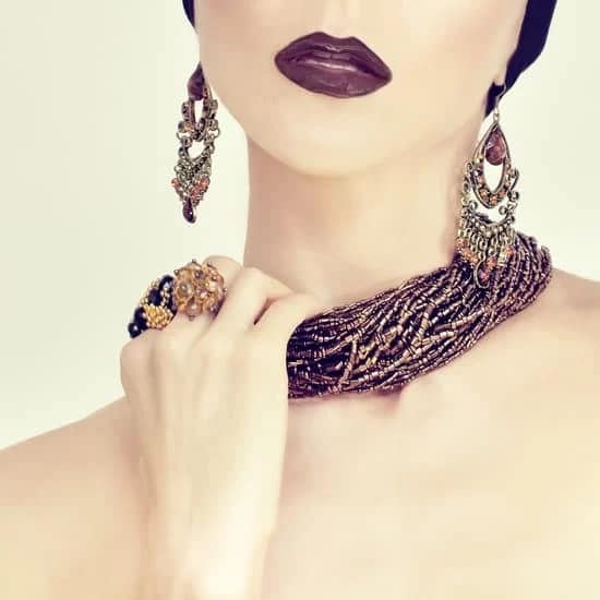 Dazzling Beaded Jewelry 50 Great Projects 1 50 stunning DIY projects to spark creativity and elegance