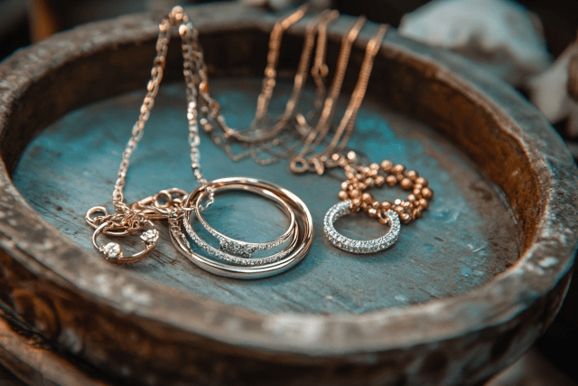 The Emotional Connection Behind Bespoke Jewelry Design 3 The Emotional Connection Behind Bespoke Jewelry 3