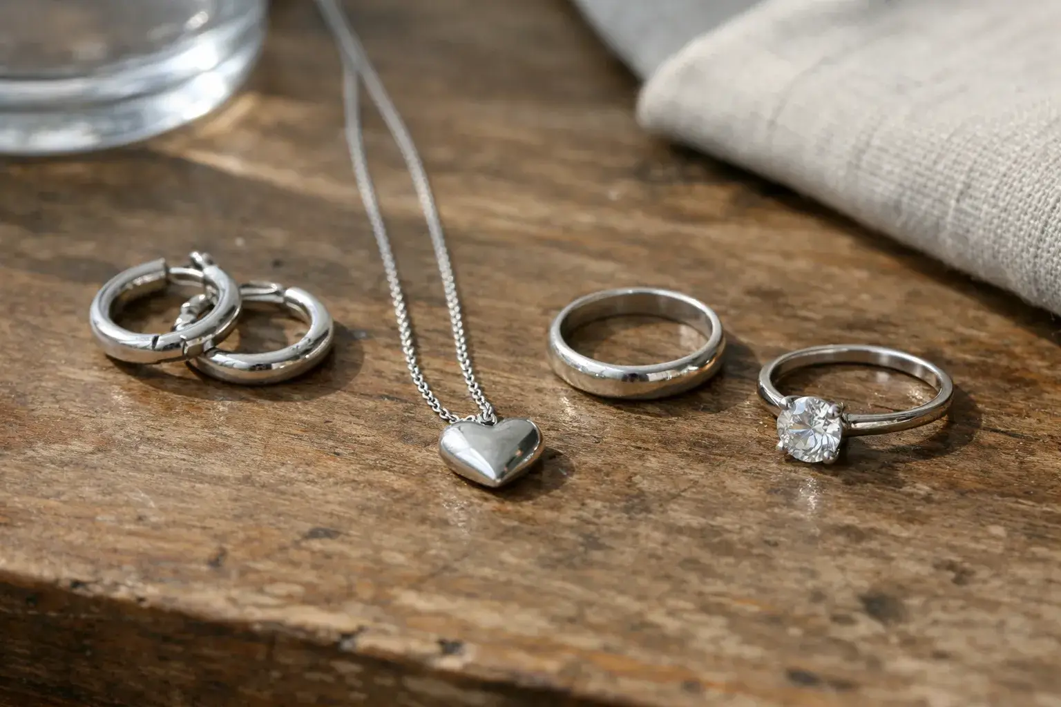 How to Clean Silver Jewelry & Remove Tarnish: Complete Guide (2026) How to Clean Silver Jewelry & Remove Tarnish