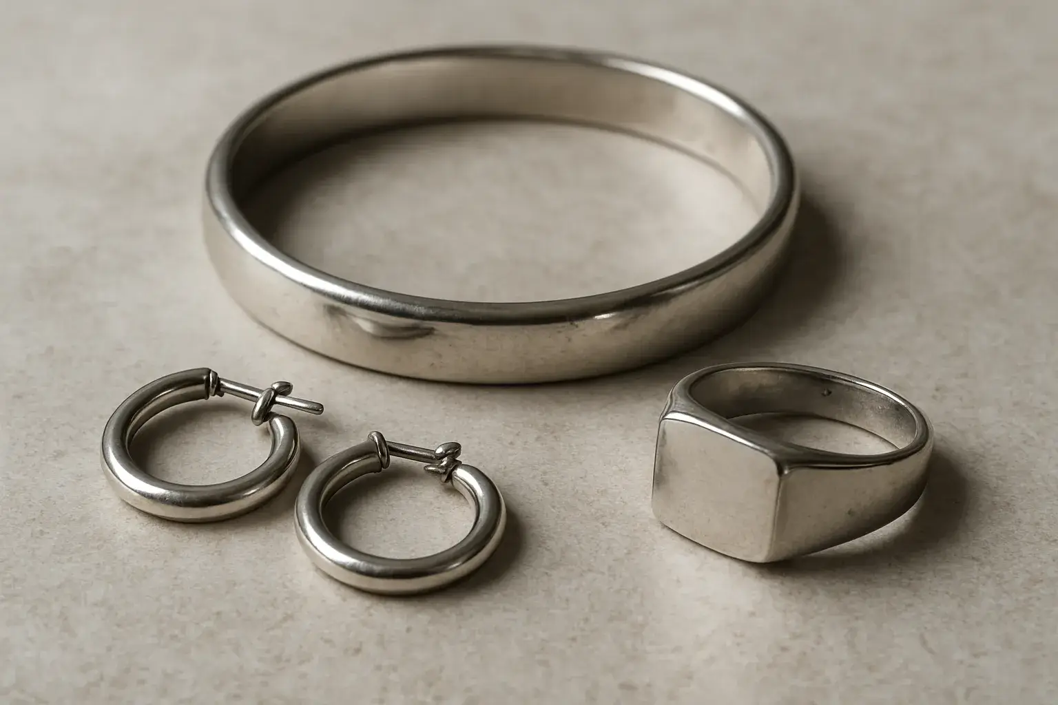 How to Clean Silver Jewelry & Remove Tarnish: Complete Guide (2026) How to Clean Silver Jewelry & Remove Tarnish